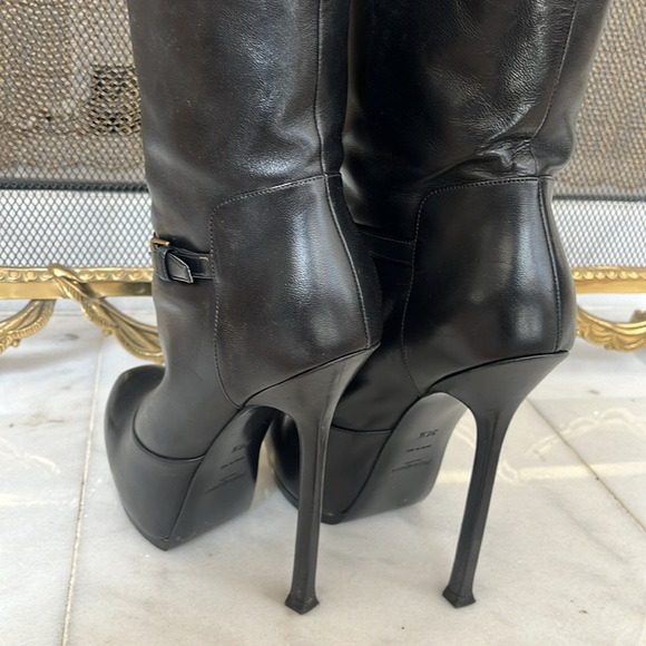 Saint Laurent Leather Platform Boots - Picture 5 of 11